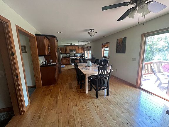 4th image of 385 Judson Street Rd