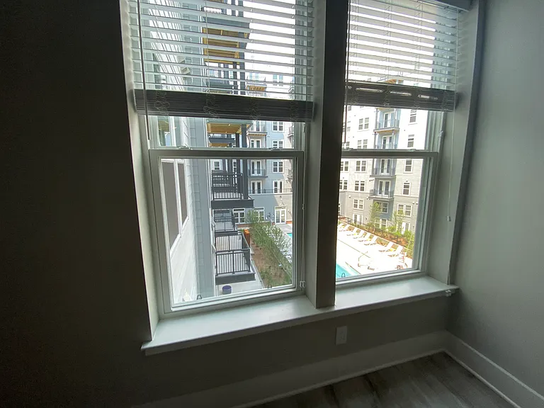 ONE501 — Photo 33