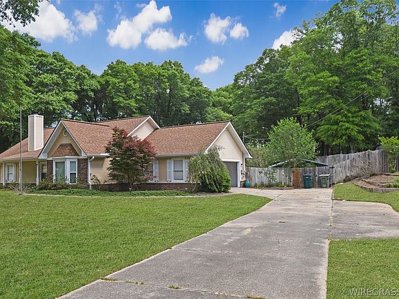 2nd image of 2239 Campground Rd