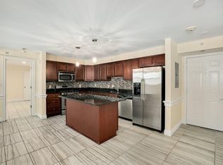 86 Greenleaf St UNIT 101, Quincy, MA 02169