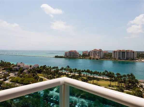 300 S Pointe Dr, Miami Beach, FL
