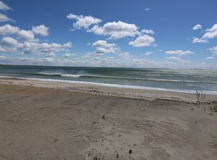 126 S Shore St, Westport, MA 02790