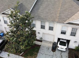 9934 Ashburn Lake Dr, Tampa, FL 33610