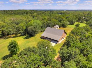 101 N Mountain View Rd, Edmond, OK 73034