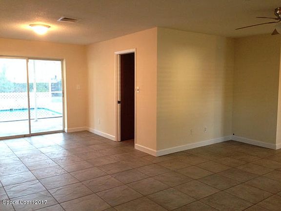 4th image of 1334 Royal Birkdale Cir