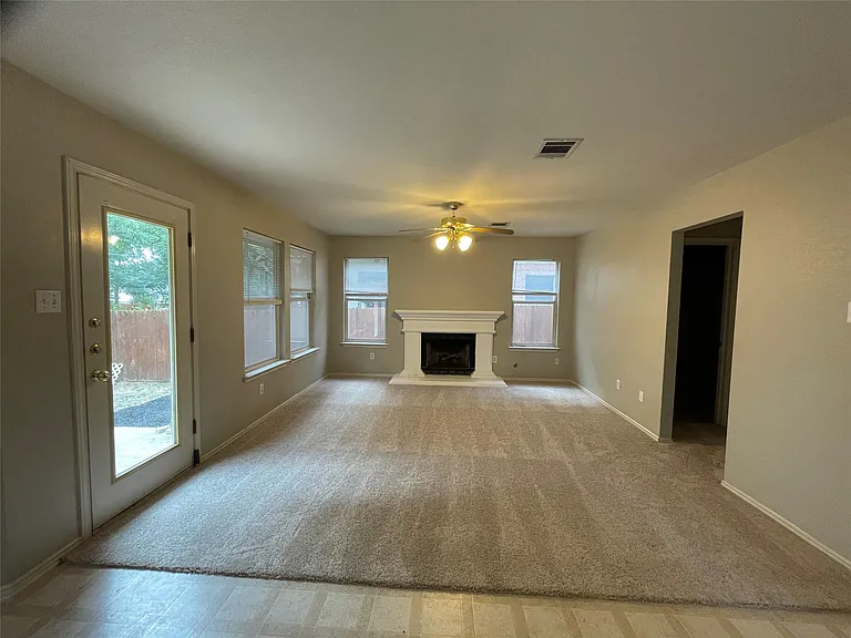 4524 Destinys Gate Dr — Photo 2