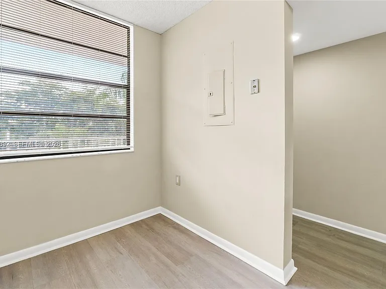 3650 Whitehall Dr #305 — Photo 8