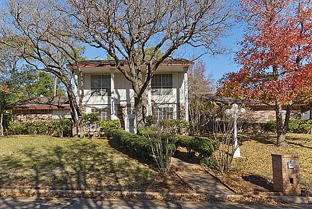 1st image of 2609 High Oak Dr