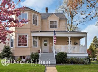 63 Waverly Ave, Eastchester, NY 10709