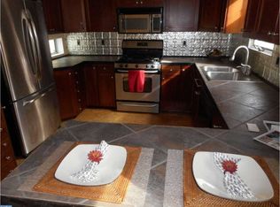 260 Walnut St, Phoenixville, PA 19460
