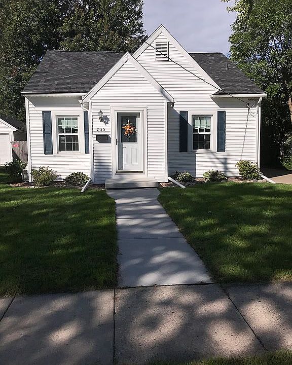 1st image of 955 Higgins Ave