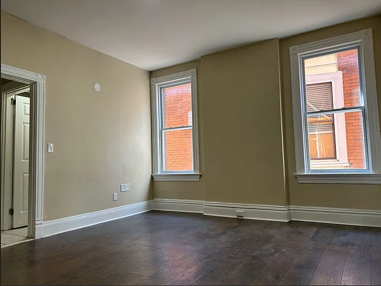 2918-2920 Keokuk St #1 — Photo 3