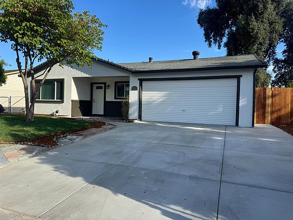3rd image of 2471 Rhine Way