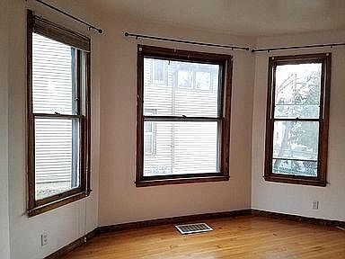 2nd image of 3232 N Bartlett Ave Unit 1