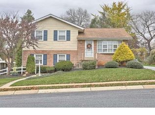 53 Securda Rd, Shillington, PA 19607