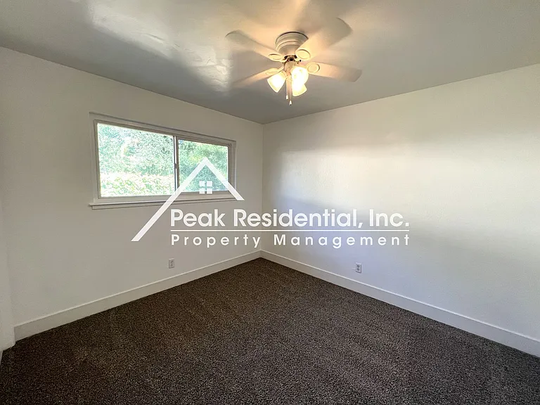 5807 Woodleigh Dr — Photo 14