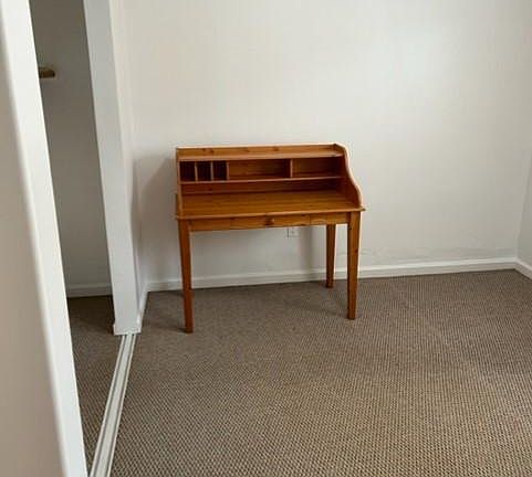 4th image of 890 Southgate Ave