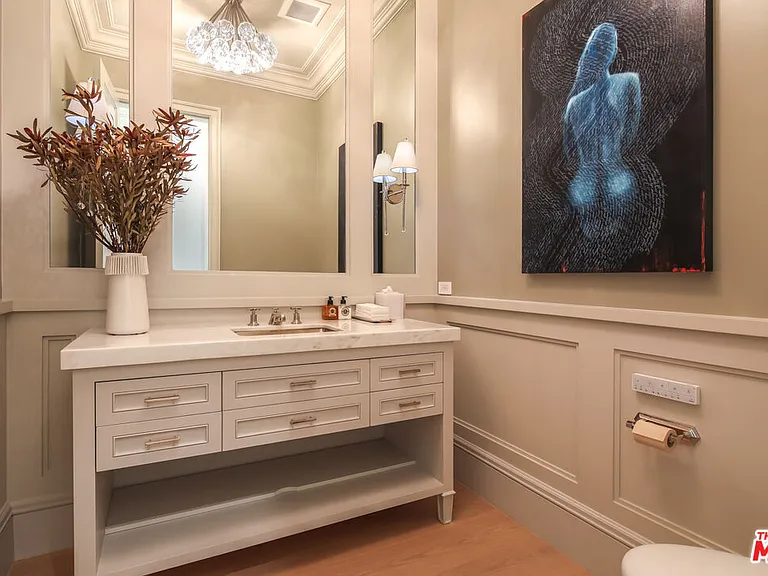 1580 Sorrento Dr — Photo 17