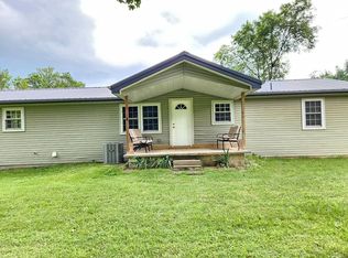 1060 Fisher Rd, Athens, OH 45701