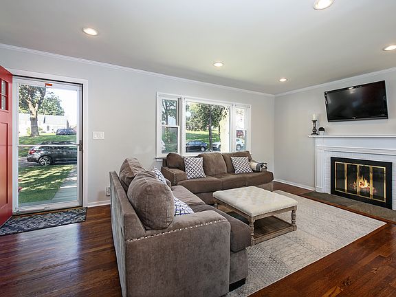 67 Tower Hill Drive