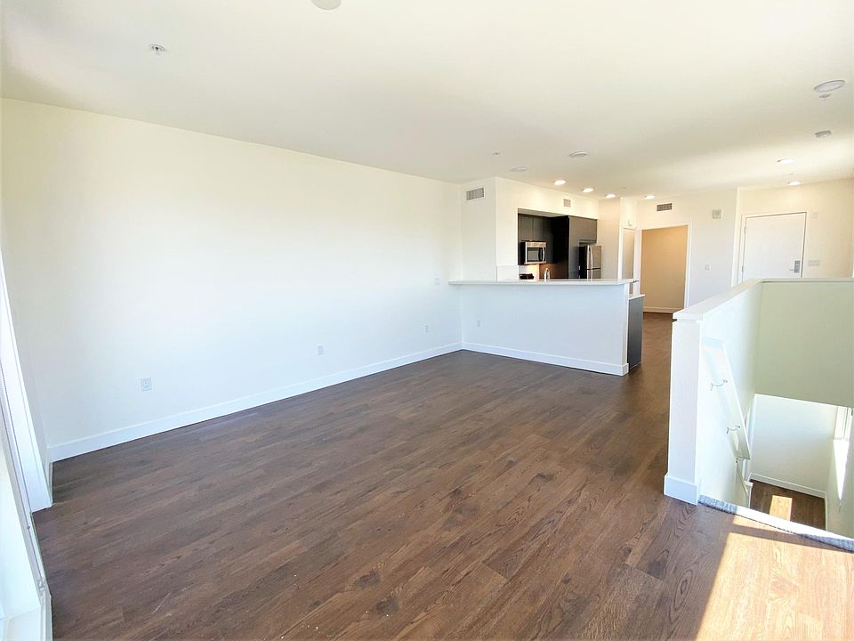 1st image of 2000 El Cajon Blvd #713