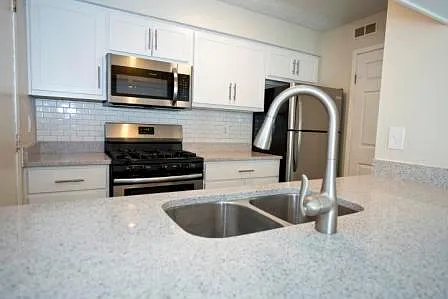 7800 Deercreek Rd — Photo 38