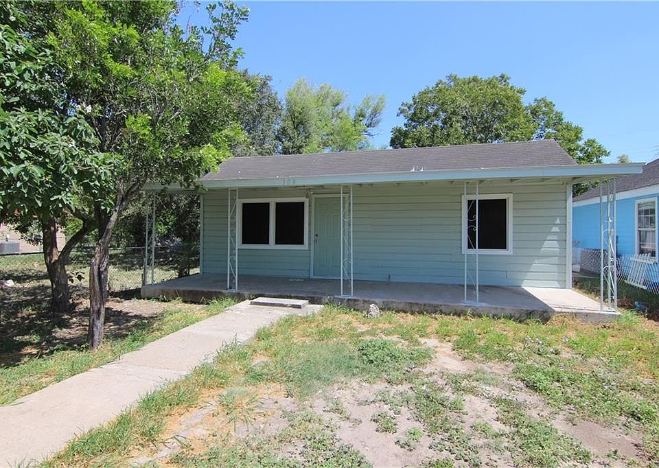 1st image of 704 Avenue A