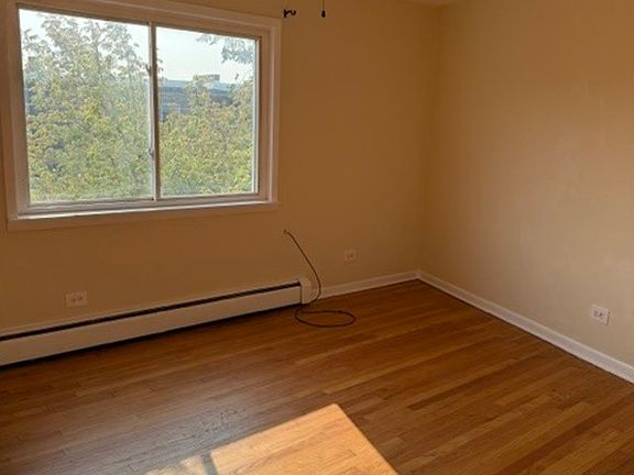 5th image of 7120 N Sheridan Rd APT 411