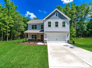 11 Coventry Ln, Lillington, NC 27546