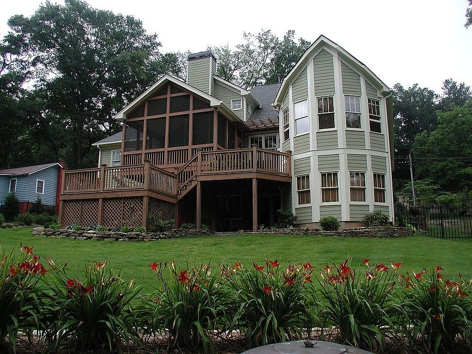 1st image of 230 Lake Dr