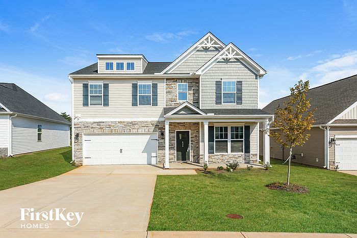 1st image of 424 Stonefence Dr