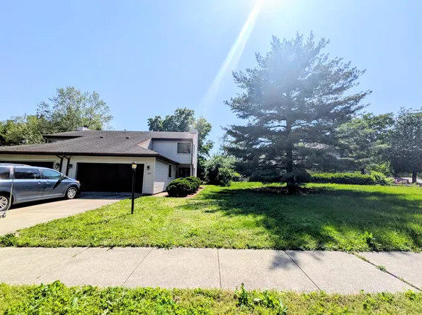 515 Clearwater Dr, Champaign, IL 61822