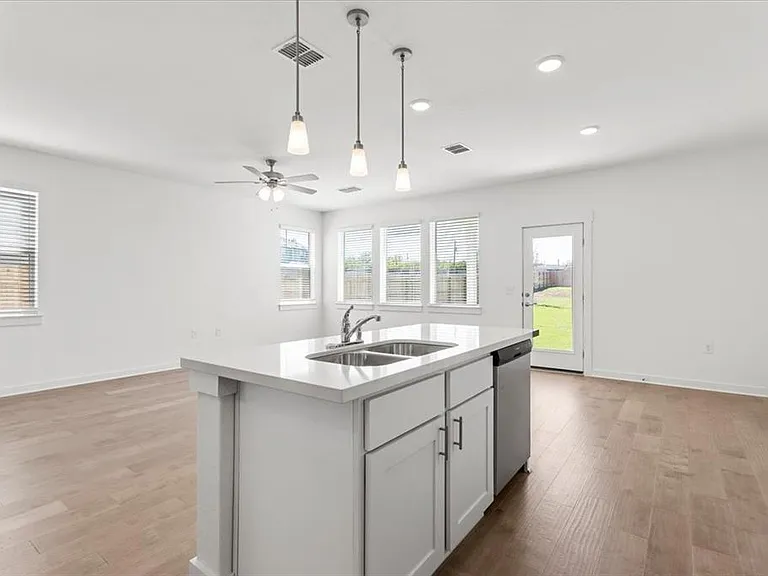 7409A Sparkling Light Dr #A — Photo 9