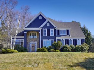 23 Nicholas Cir, Marlborough, MA 01752
