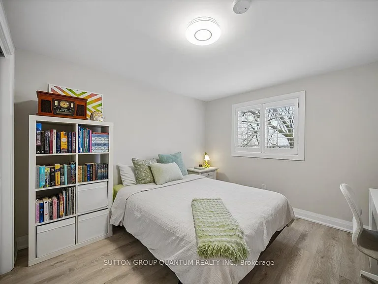 1120 Montgomery Dr — Photo 23