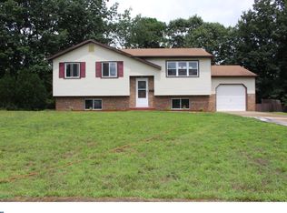 8 Centaurian Ct, Berlin, NJ 08091