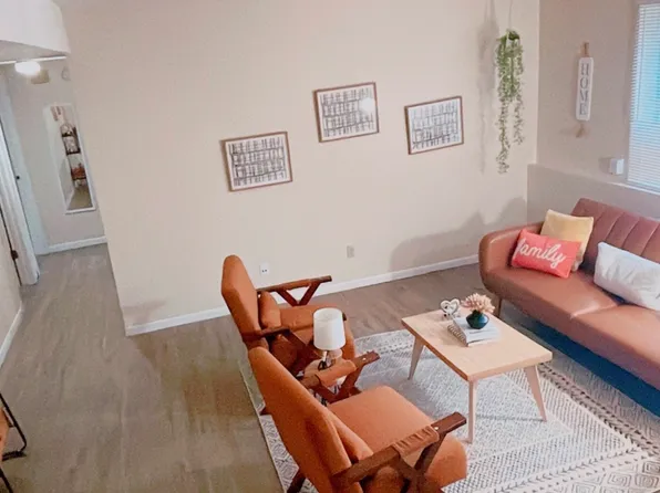 2104 Elm Ln APT 1, Manhattan, KS 66502