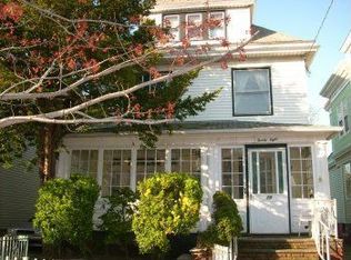 28 E 34th St, Bayonne, NJ 07002