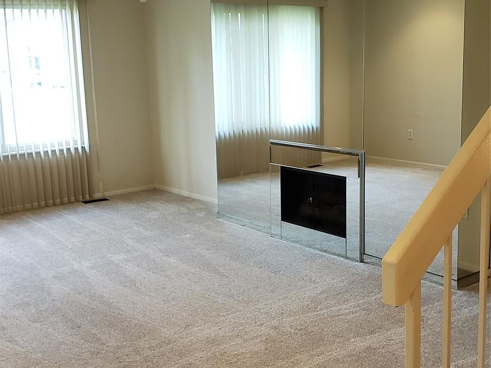 5872 Vassar, photo 9