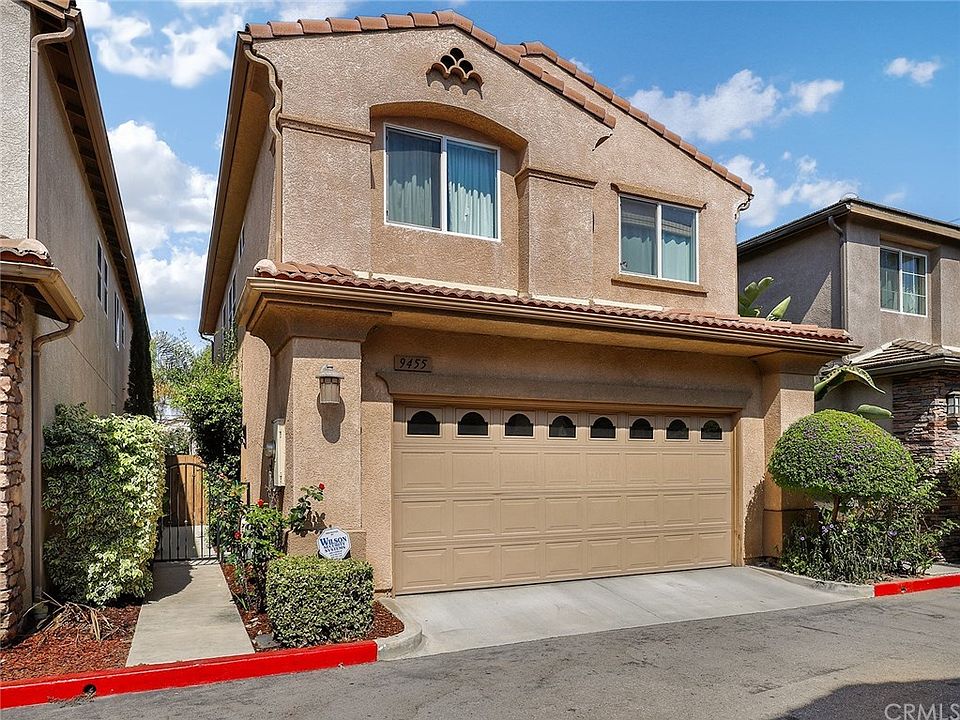 1st image of 9455 Hendrix Ln