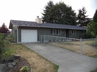 17516 Spanaway Ln E, Spanaway, WA 98387
