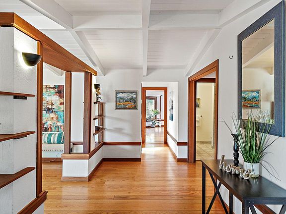 2nd image of 20205 Saratoga Vista Ct