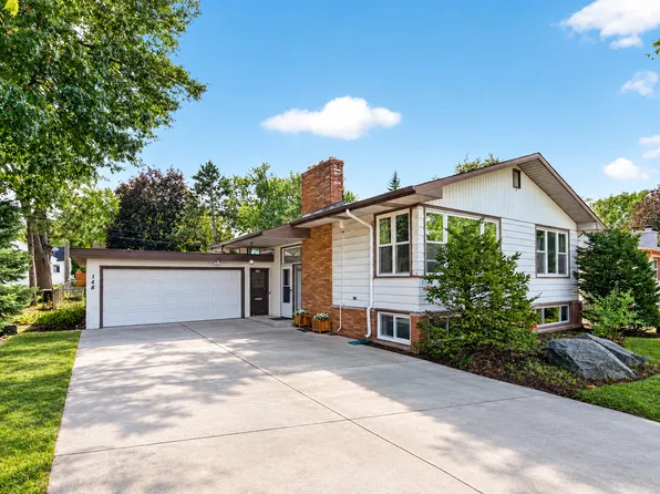 148 Warburton St E, South Saint Paul, MN 55075