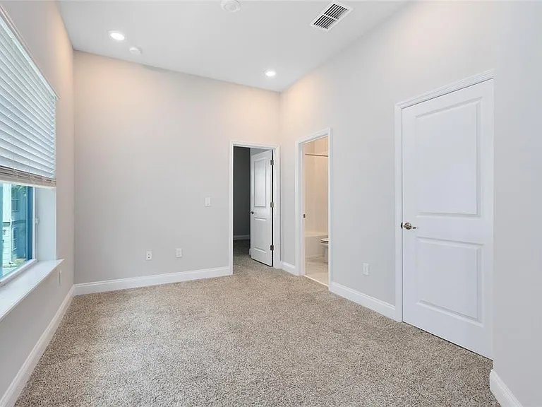 8673 Tavistock Lakes Blvd — Photo 14
