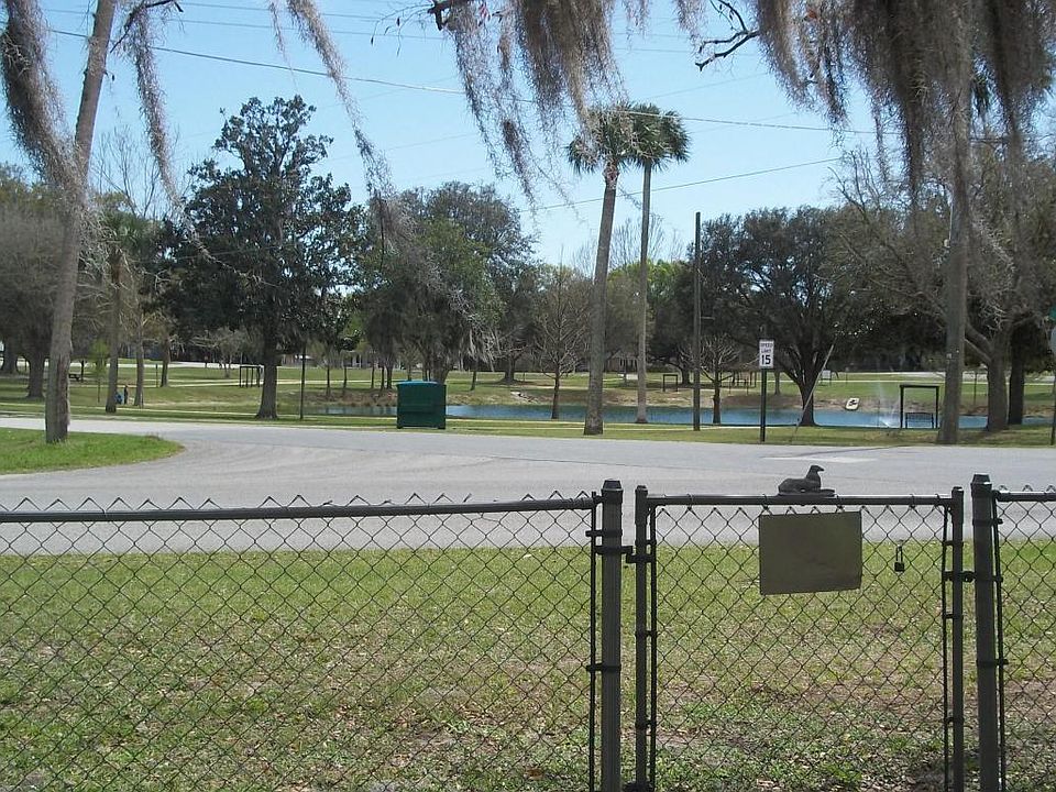 2nd image of 5821 SE Foss Rd
