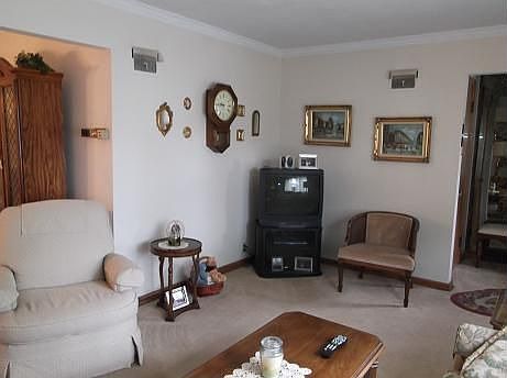3rd image of 8321 W Lorraine Pl