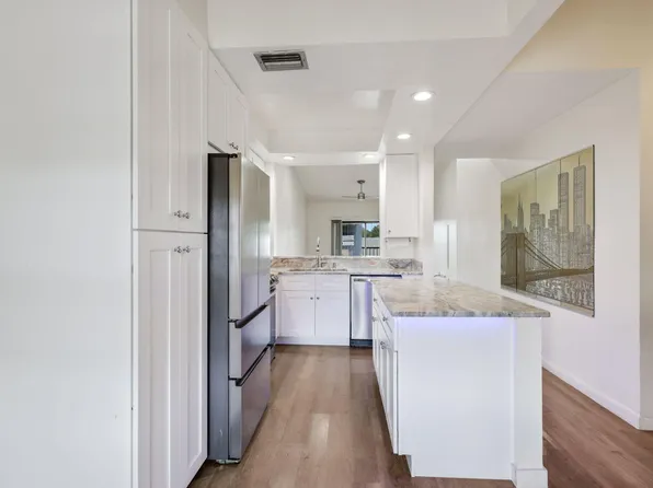 7891 Willow Spring Dr, Lake Worth, FL