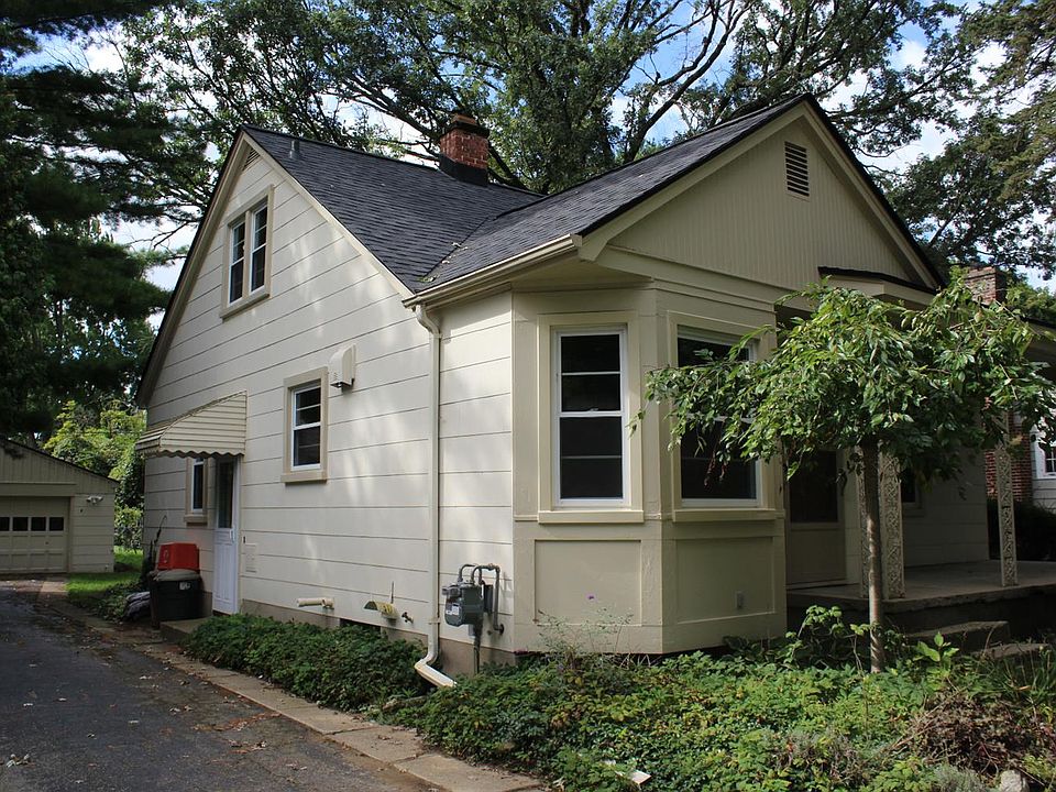 1st image of 1111 Sherman St