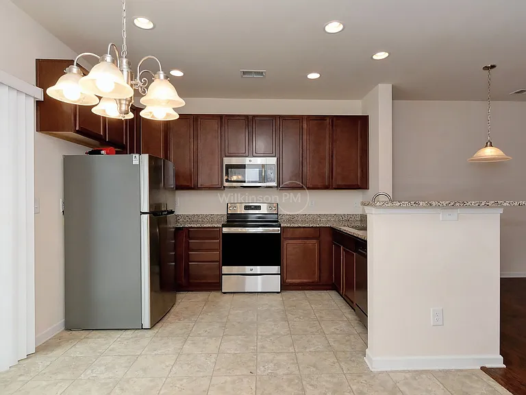 4716 Pepperstone Ln — Photo 11