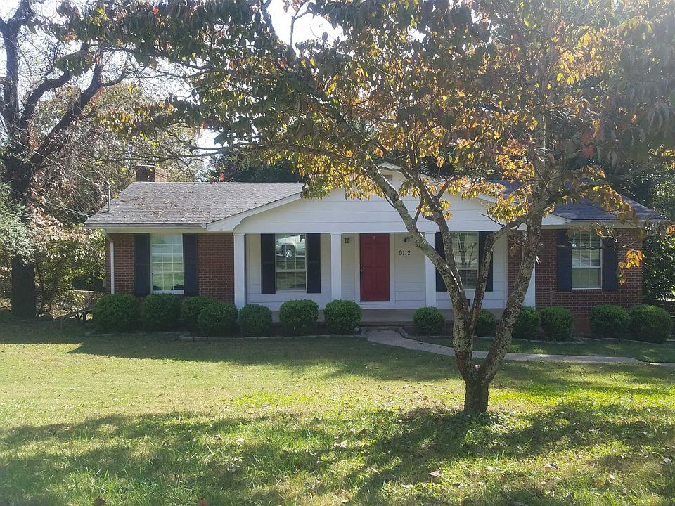 1st image of 9112 Carlton Cir